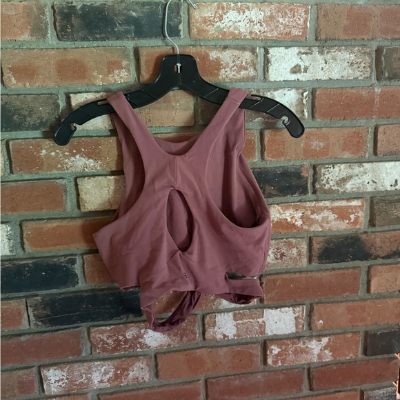 Athleta Conscious Criss Crop Top - Picture 3 of 4